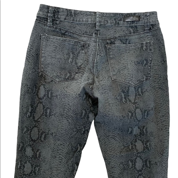 Royalty For Me Python Print Mid Rise Pants Size 6 - Picture 5 of 17
